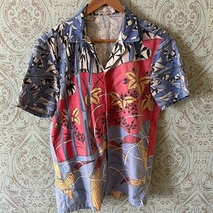 Vintage Floral/Bamboo Short Sleeve Button Down Size Small